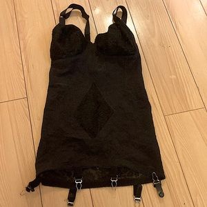 EEUC 34C black rago shapewear body briefer w/garters